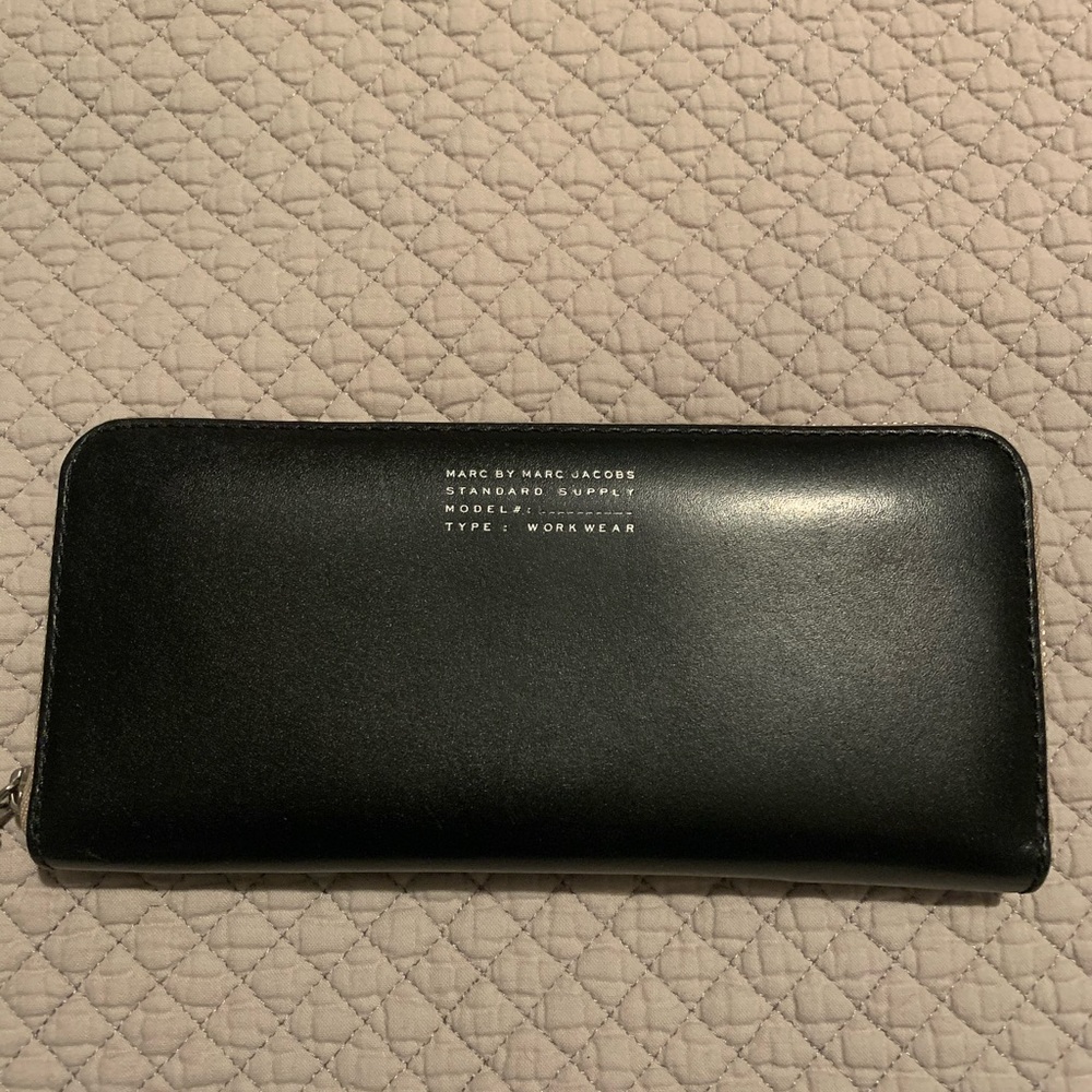 Marc by Marc Jacobs zippered wallet